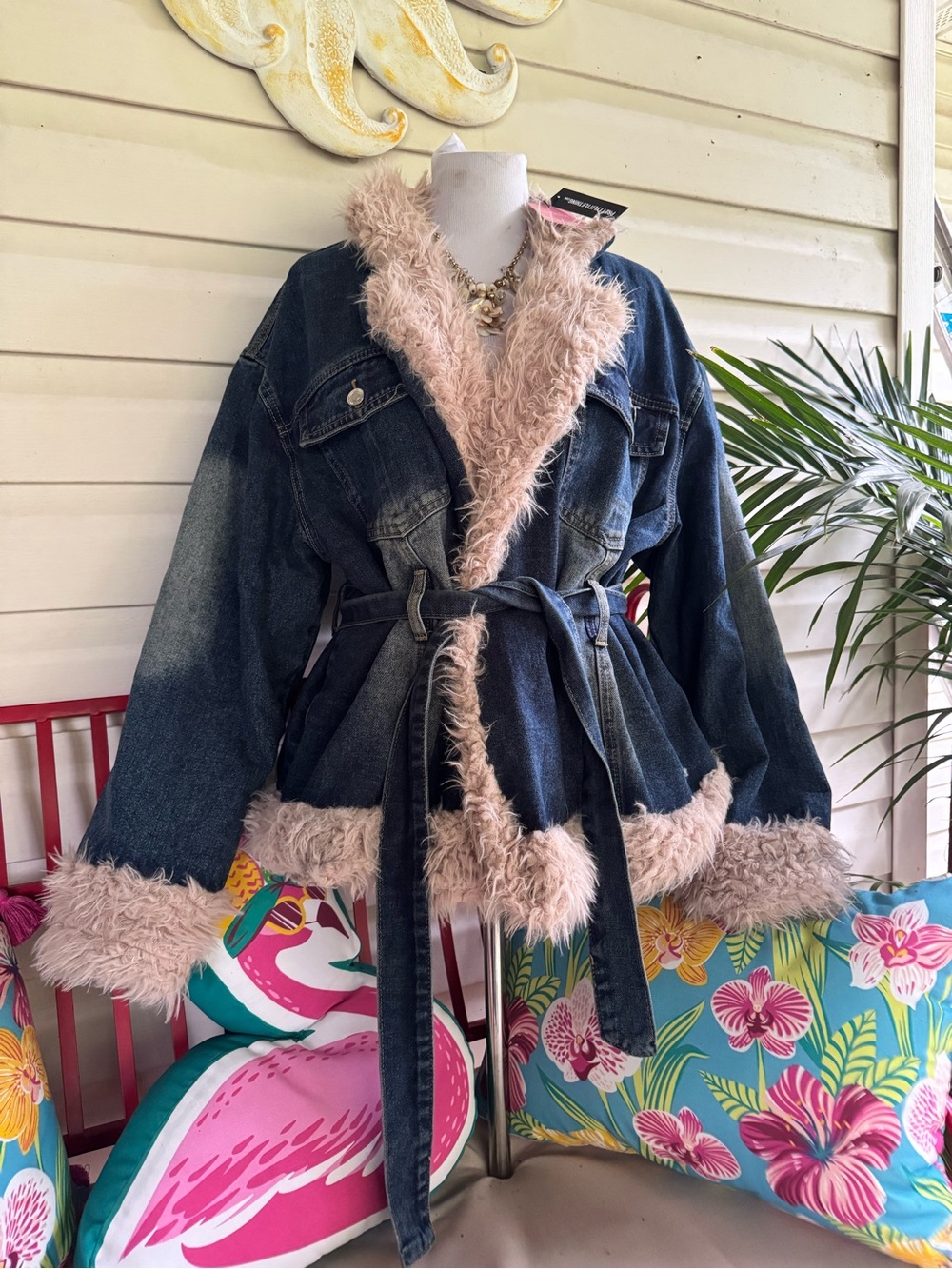 PrettyLittleThing Blue Denim Jacket with Pink Faux-Fur Trim
